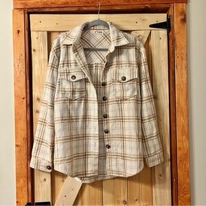 LIZARD THICKET Women's Plaid Flannel - Cream and Brown